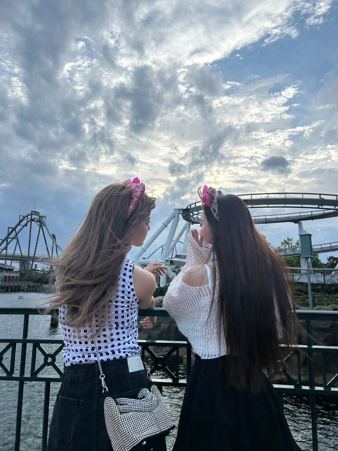 ゆゆ＆JURI、USJでのオフショット（提供写真）