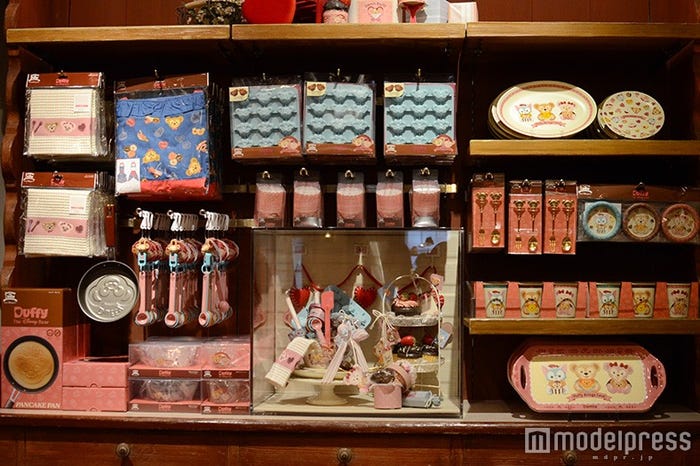 キッチングッズがずらり(C)モデルプレス
