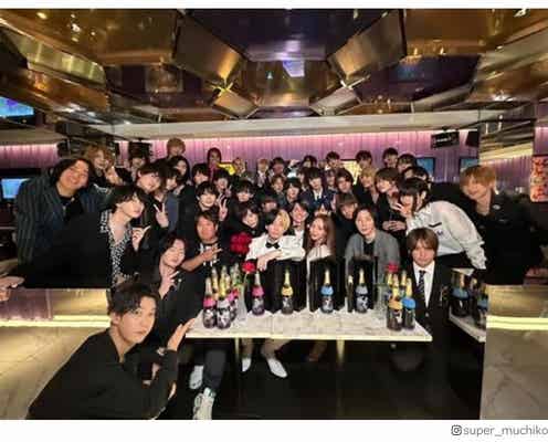 てんちむ、“ホスト”ヒカルの豪華誕生日祝福 アフターの様子も公開