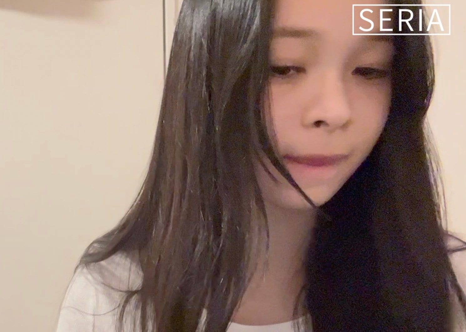 アイドルを目指す18歳美人練習生「依存症ってくらい好きで…」お気に入り私物を明かす