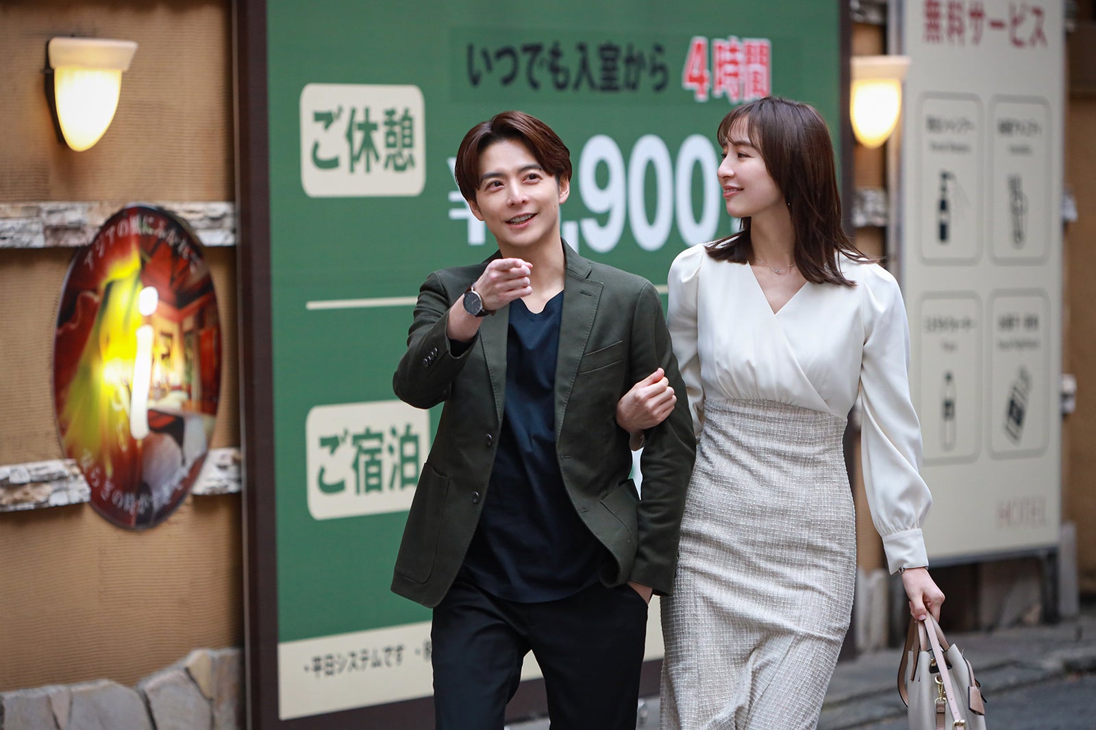 (画像13/15) 篠田麻里子、不倫妻役で大胆な濡れ場「離婚しない男」ヒロイン熱演「振り切ることを意識して演じました」 モデルプレス (画像13/15) 篠田麻里子、不倫妻役で大胆な濡れ場「離婚しない男」ヒロイン熱演「振り切ることを意識して演じました」 モデルプレス