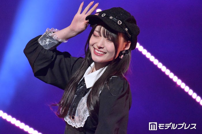 韓国人双子姉妹TikToker・ゆうな、バリ島満喫水着ショットに「透明感すごい」の声