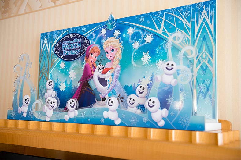 テレビ台（C）Disney