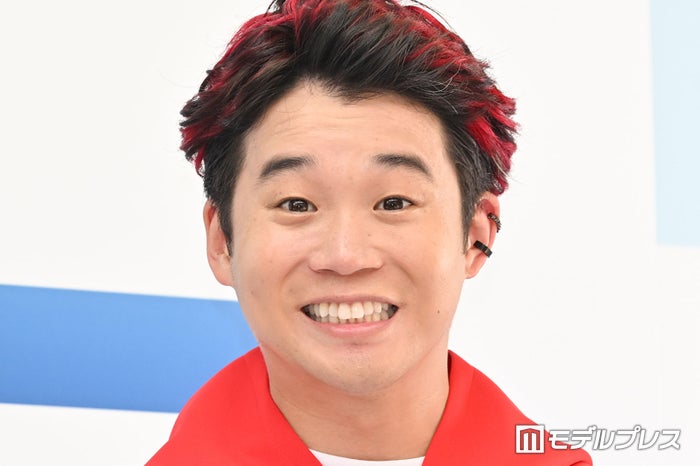 矢本悠馬、“赤髪イメチェン”で印象ガラリ 家族との時間に思い馳せる「ゆっくりしたいなって」