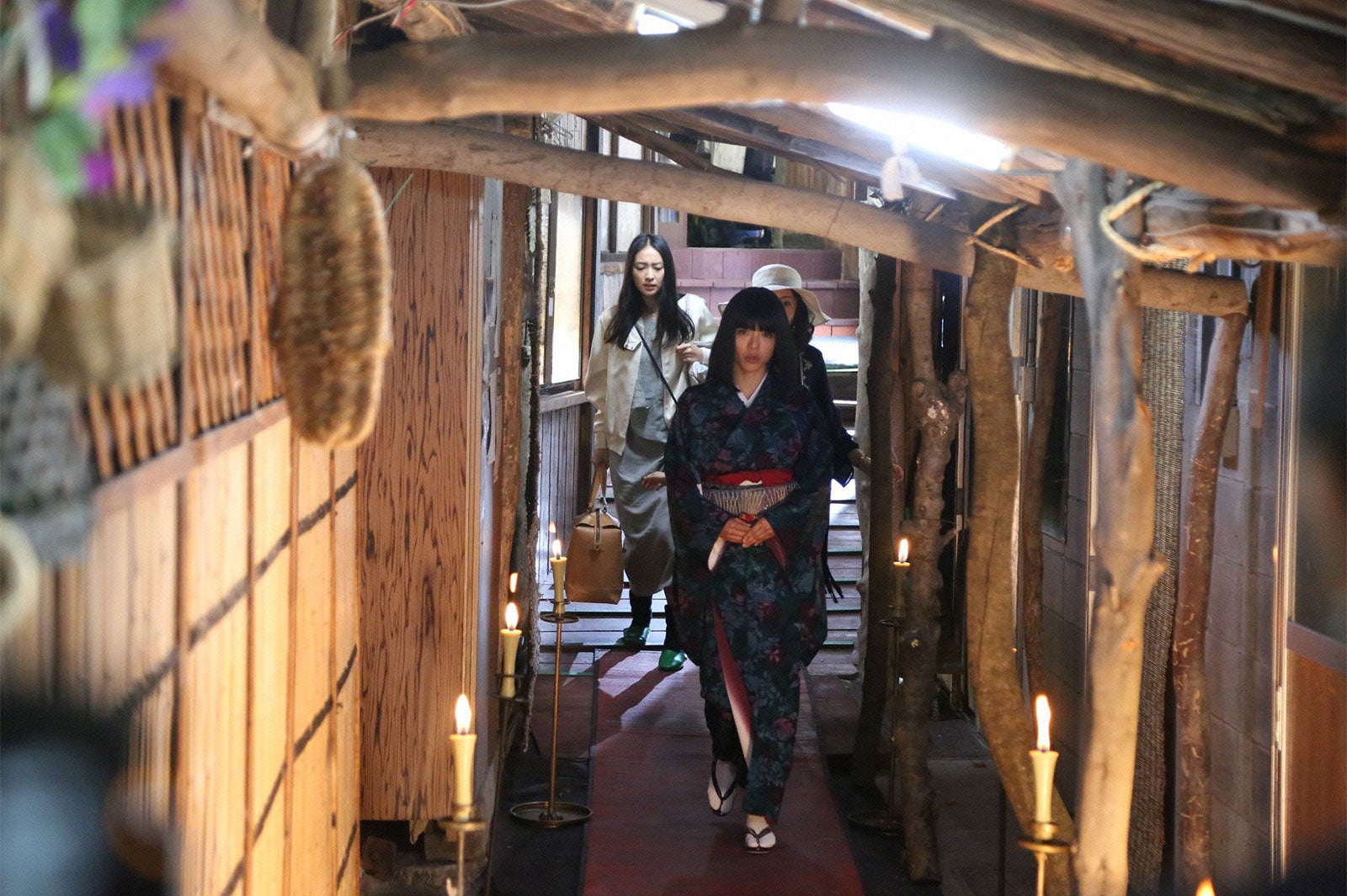 「貴族探偵」第4話より（画像提供：フジテレビ）