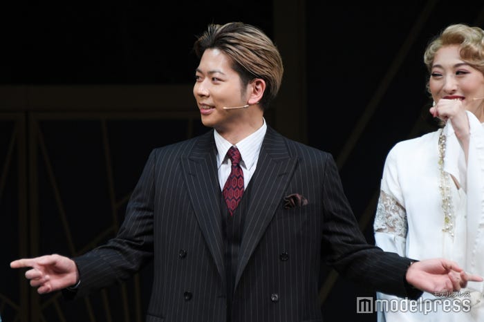 キャスト陣からイジられる増田貴久(C)モデルプレス