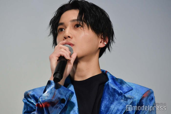 制作陣やファンへの想いを語った八木勇征(C)モデルプレス