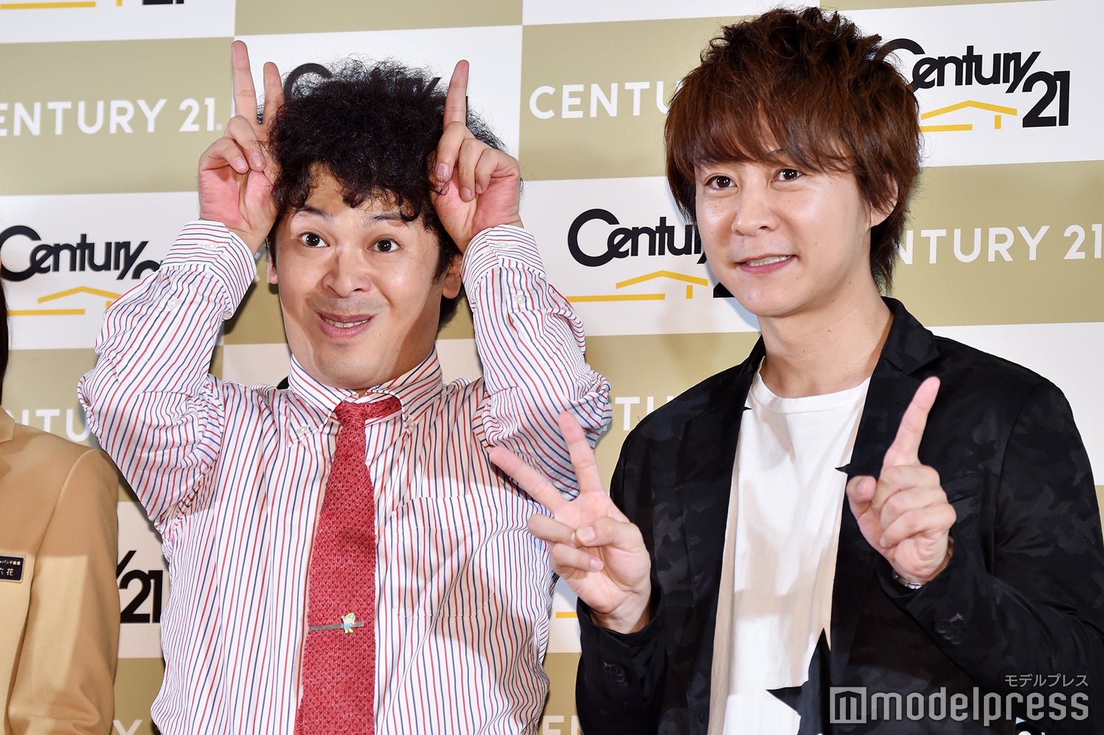 流れ星（C）モデルプレス