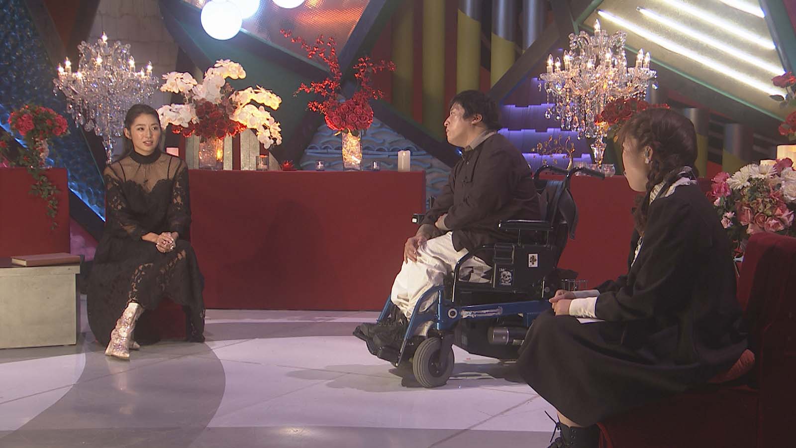 福田萌子、障害者カップル（C）NHK