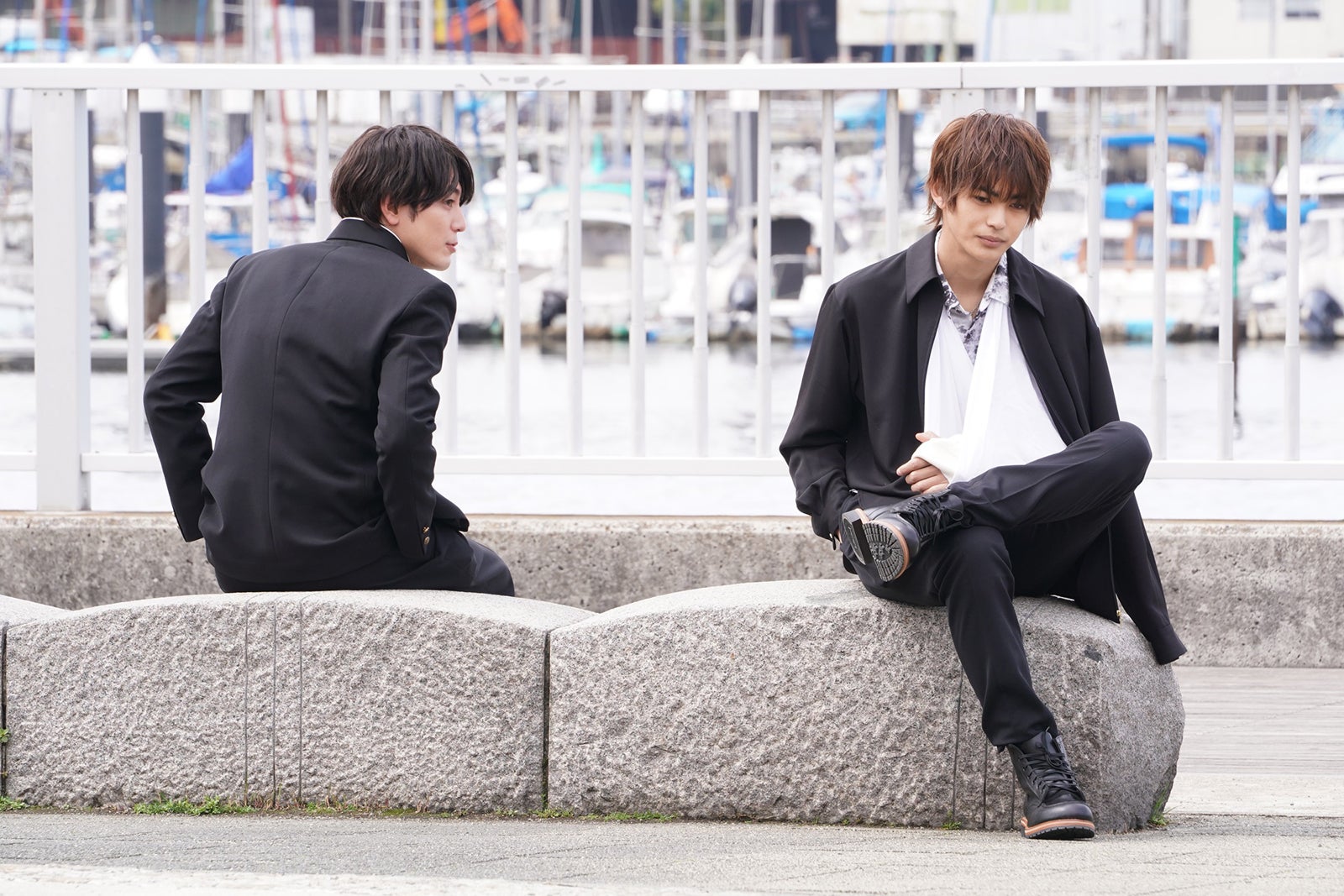 間宮祥太朗、神尾楓珠／「ナンバMG5」第2話より（C）フジテレビ