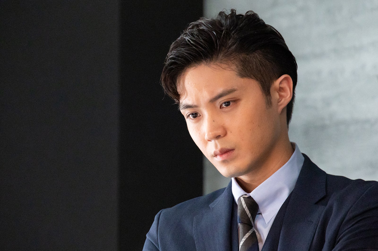 磯村勇斗「ケイジとケンジ、時々ハンジ。」第1話より（C）テレビ朝日