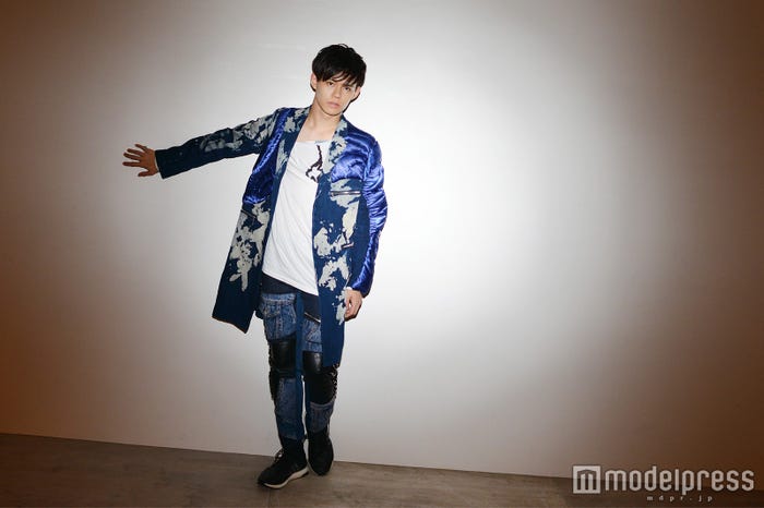 2号車カイ (C)モデルプレス