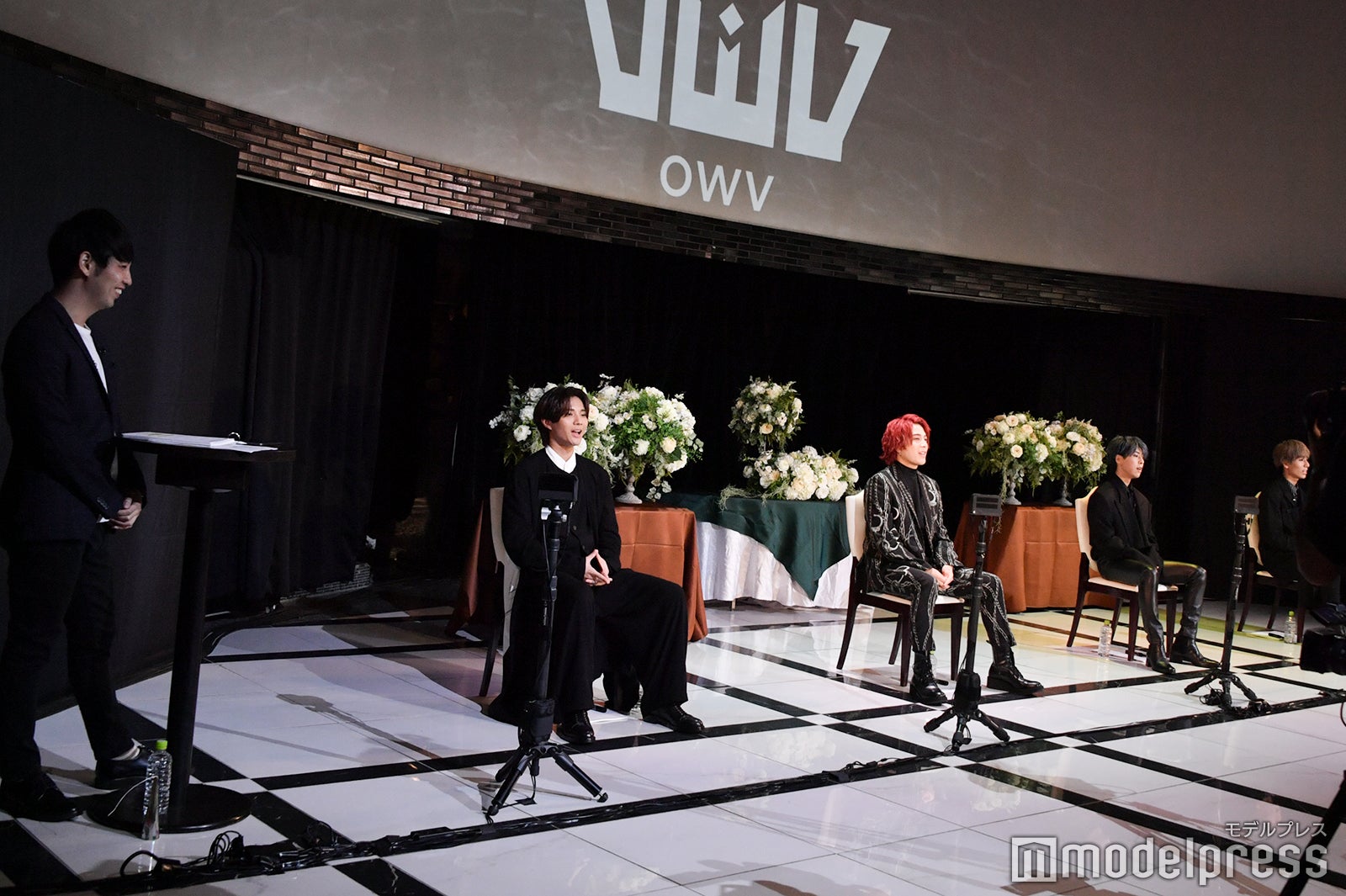 「GYAO!」にて配信された「OWV グループ結成記念生配信特番」より／中川勝就、本田康祐、佐野文哉、浦野秀太（C）モデルプレス