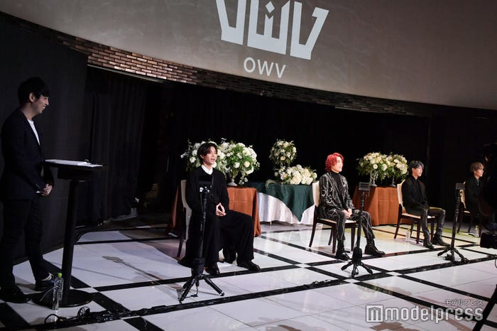 「GYAO!」にて配信された「OWV グループ結成記念生配信特番」より/中川勝就、本田康祐、佐野文哉、浦野秀太(C)モデルプレス