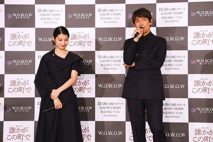 蒔⽥彩珠、江口洋介(C)WOWOW