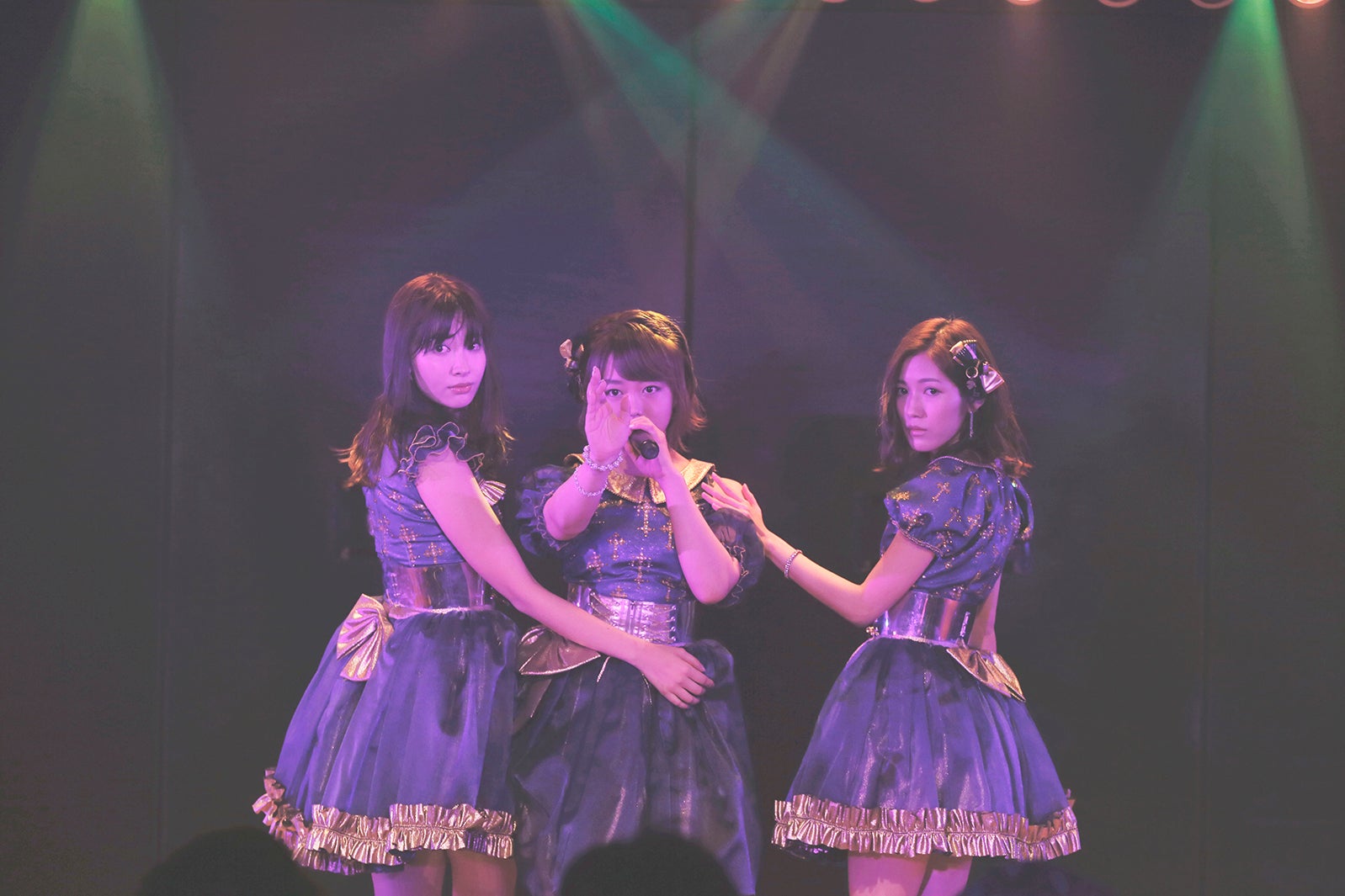 「小嶋陽菜好感度爆上げ公演」（C）AKS