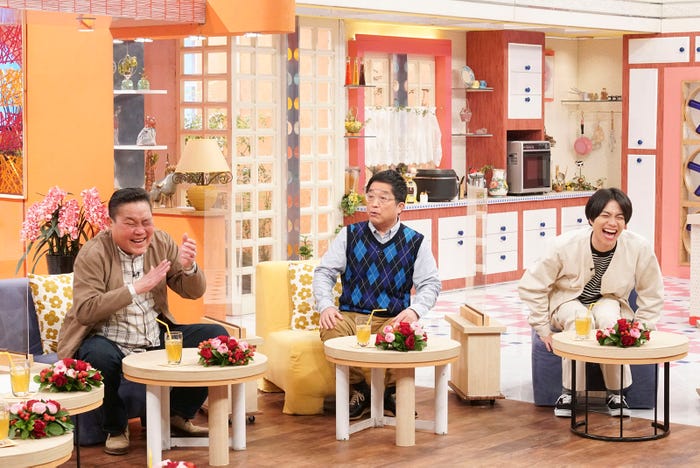 トミーズ、重岡大毅(C)カンテレ