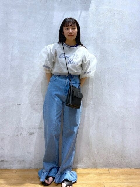 シアートップス　コーデ　夏