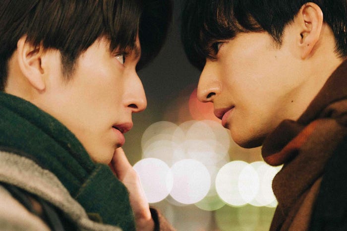 長谷川慎、古屋呂敏「恋をするなら二度目が上等」第2話より(C)「恋をするなら二度目が上等」製作委員会・MBS