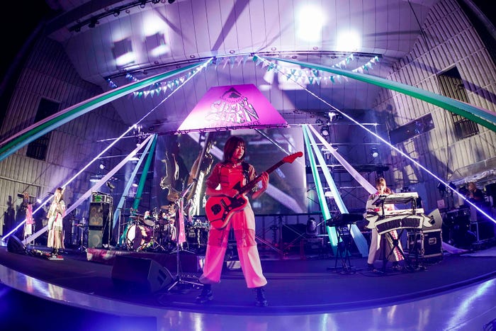 SILENT SIREN/カメラマンクレジット:上飯坂一(提供写真)