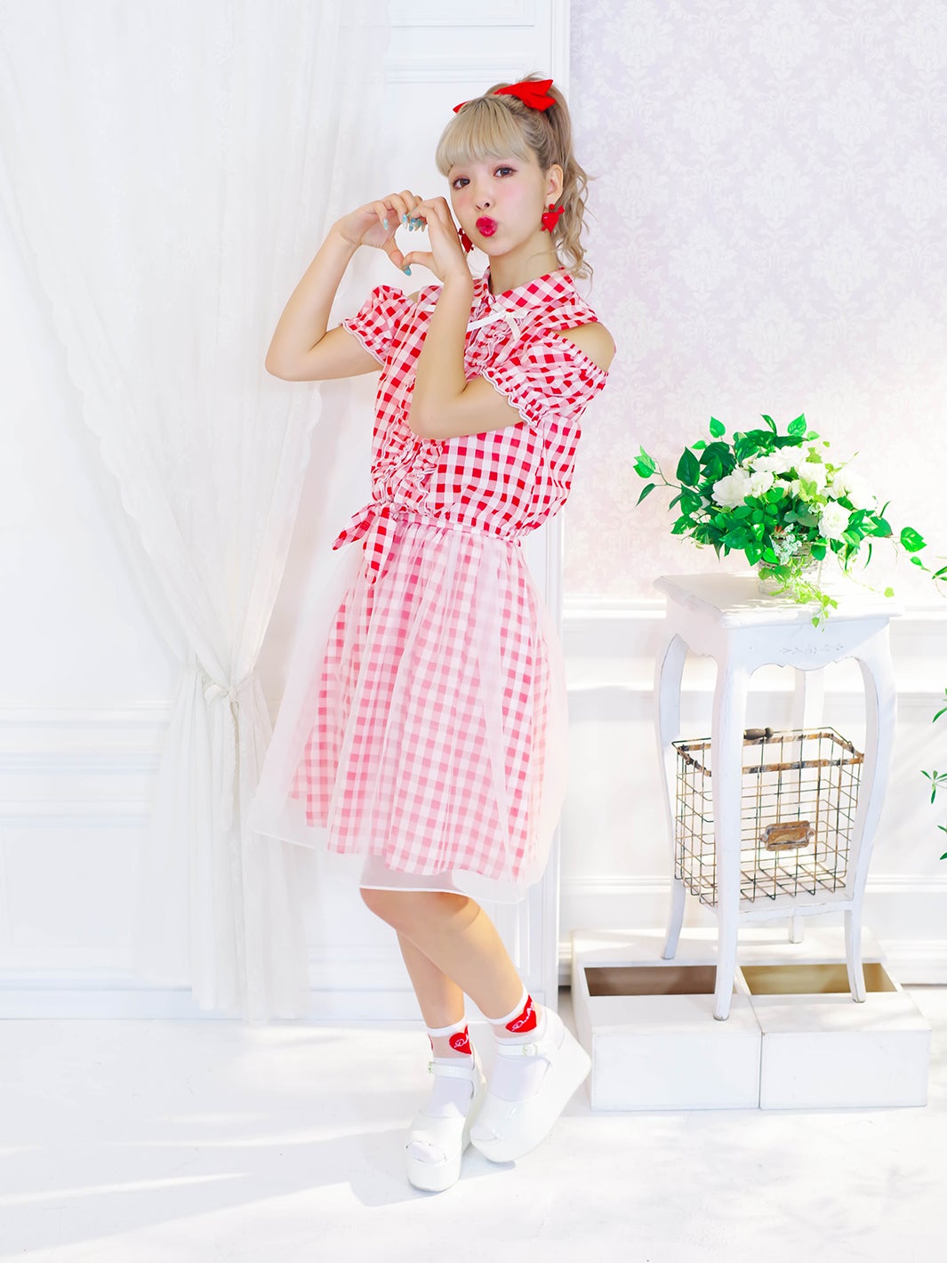 藤田ニコル／撮影：柳内良仁（C）TBS