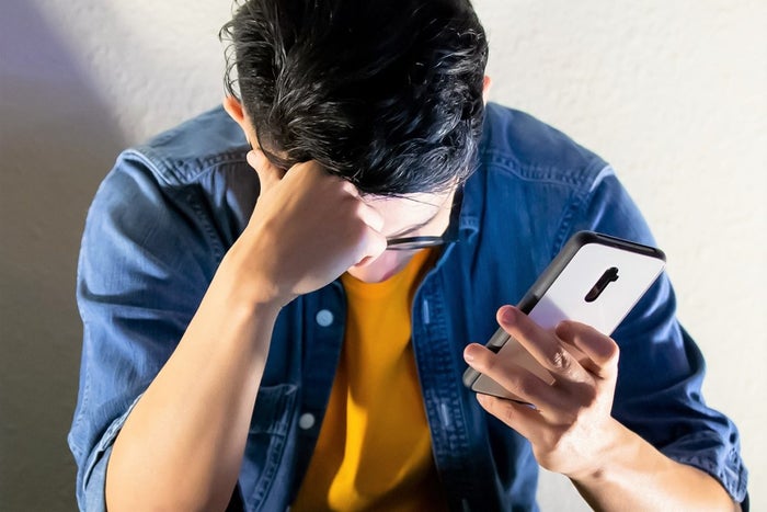 女性はつぶやきたいのに 男性が Snsでのろけないで と思う心理 モデルプレス