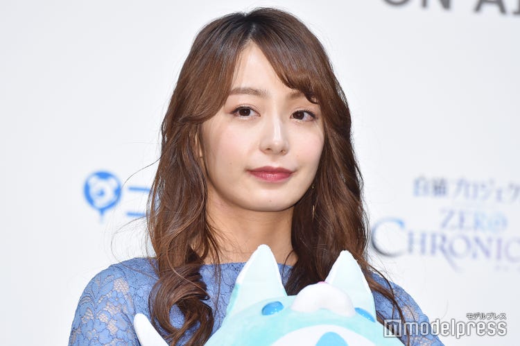 宇垣美里　口 