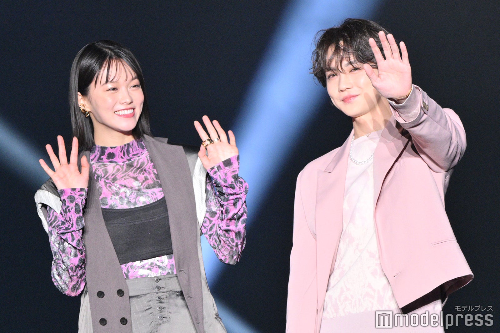 志田彩良、吉野北人（C）モデルプレス