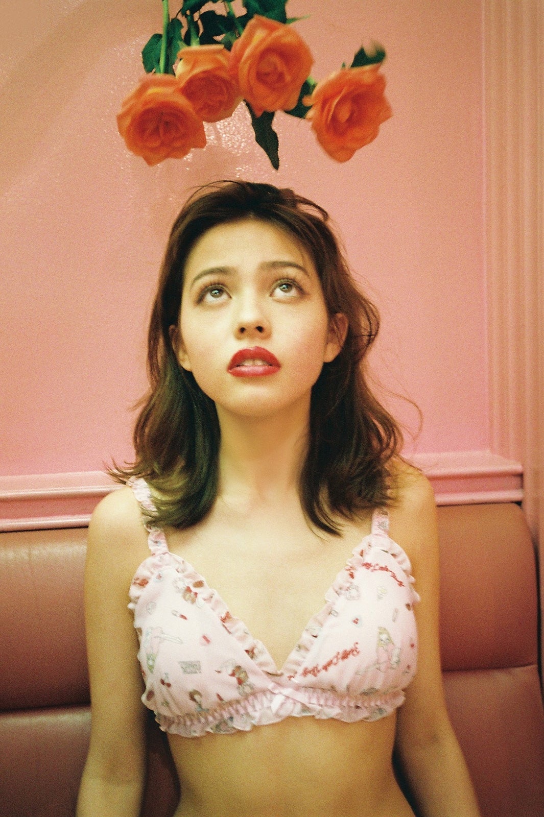 ランジェリー姿で魅せる“キュート＆エロティック”　ネクストブレイクモデル・加藤ナナの美貌に釘付け