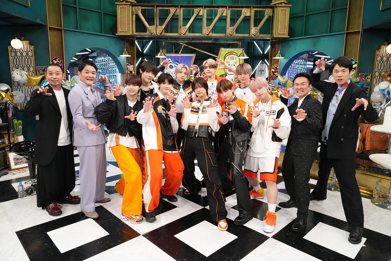 千鳥、かまいたち、&TEAM（C）日本テレビ