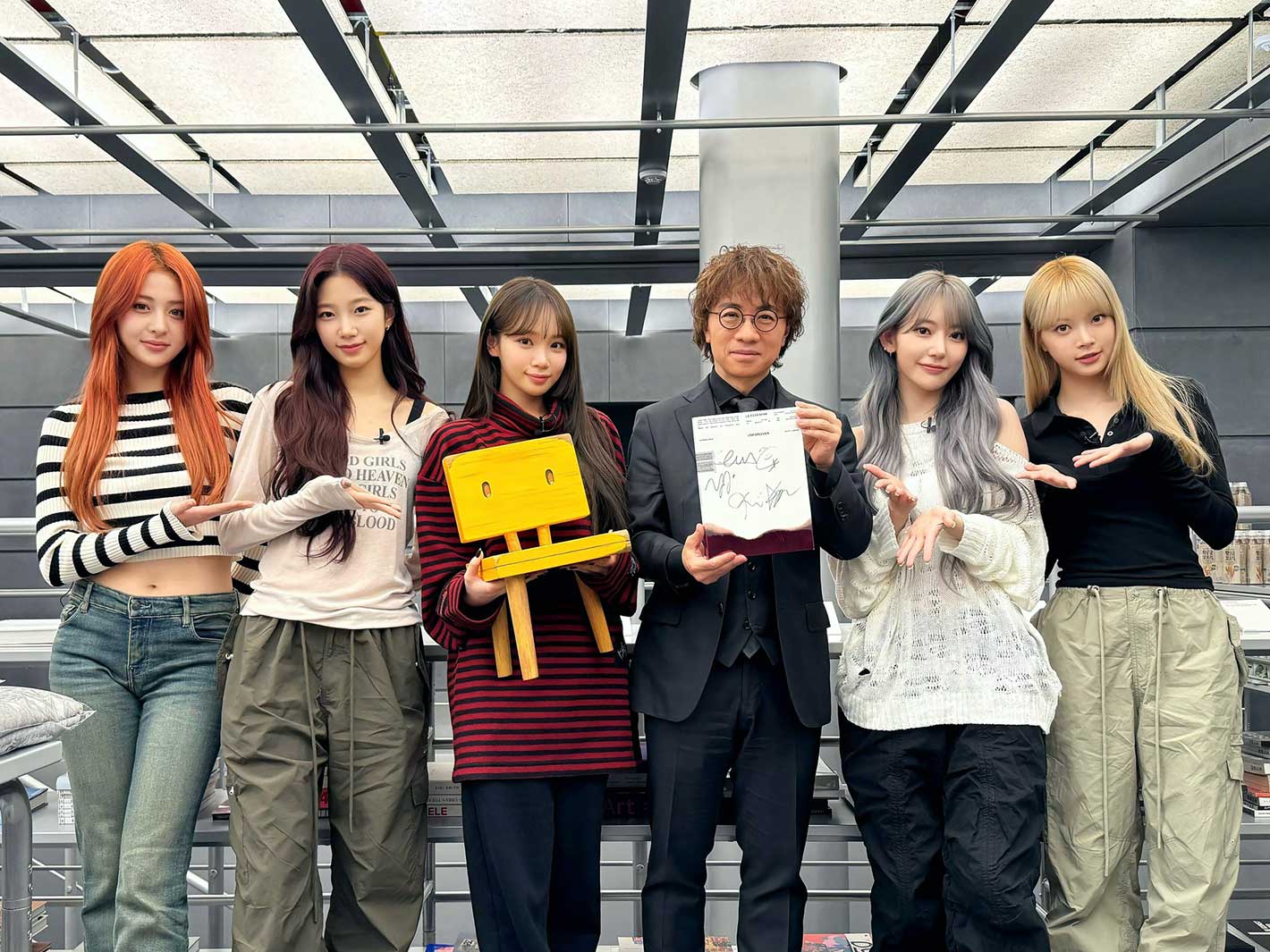 新海誠監督、LE SSERAFIMと韓国で対面「大好きでずっと聴いてきたんです」