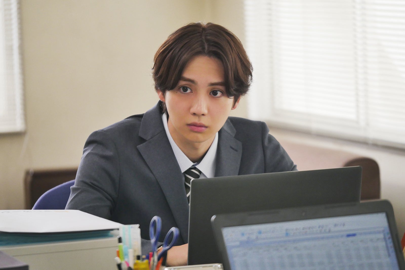 吉野北人（C）2026 映画『昨夜は殺れたかも』製作委員会