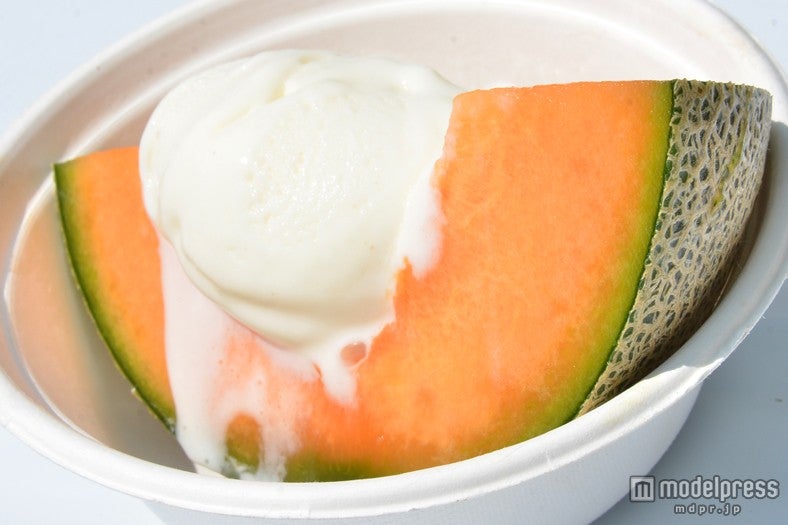 「トルコアイス」￥300～800