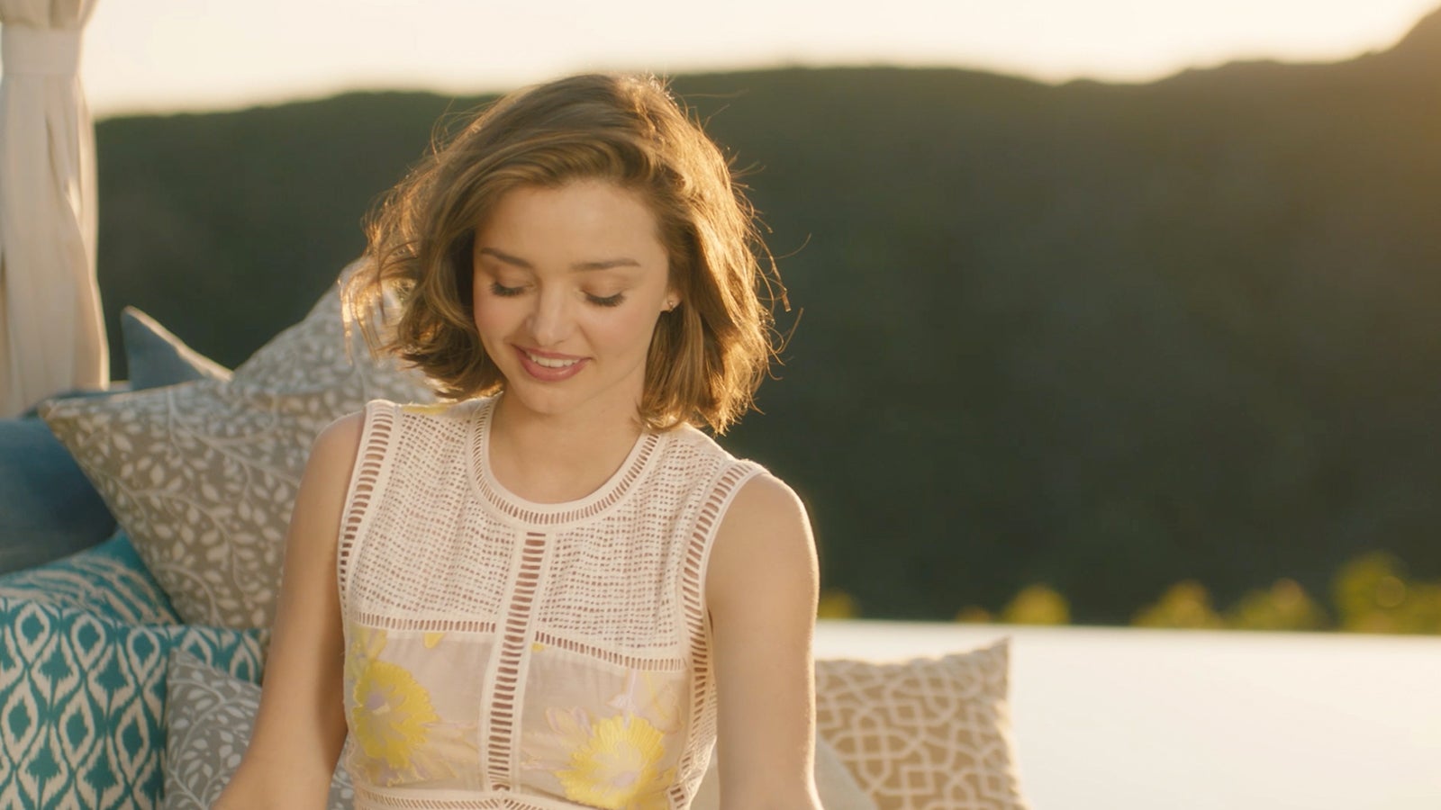 ミランダ・カー／新CMより