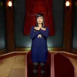 きゃりー扮する“きゃりーかむかむ”/「g.u.」新CM「ファッションモンスター the ファイナル」篇より