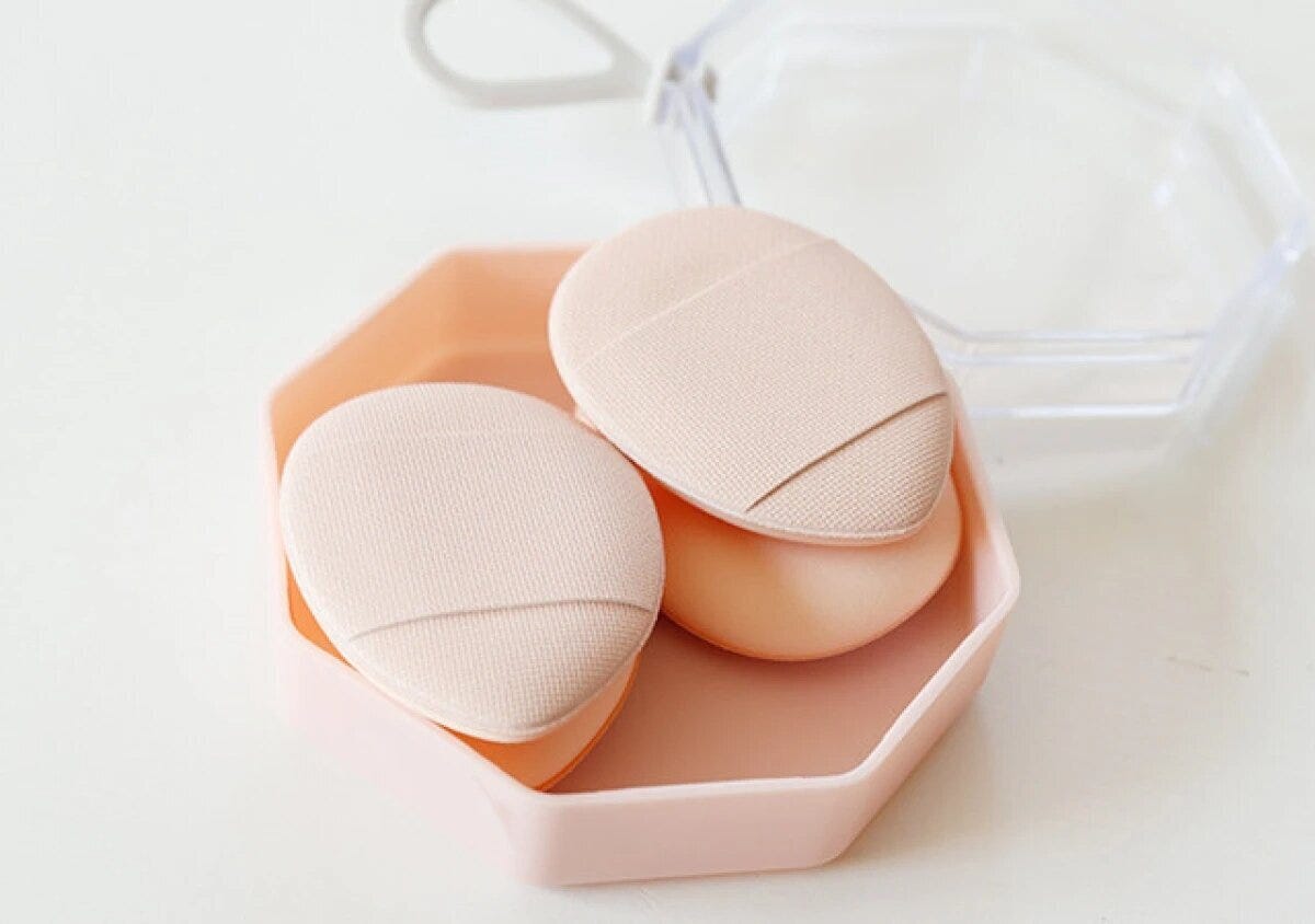 ダイソーのメイクアップパフ