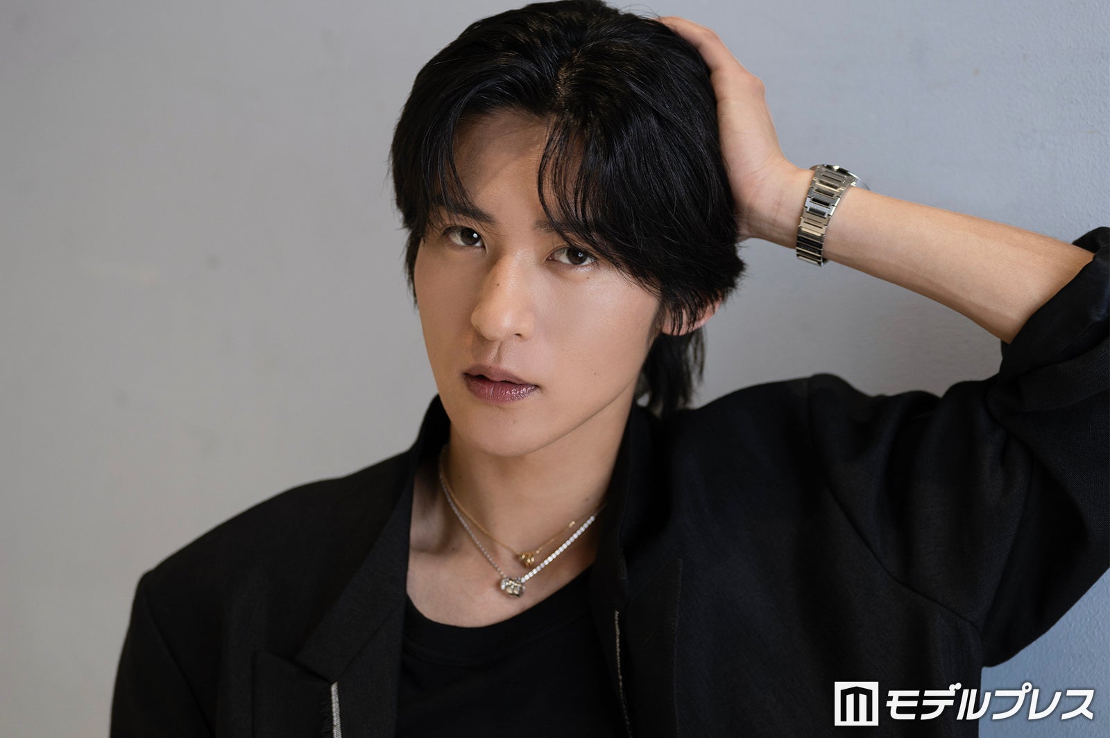 目黒蓮（C）モデルプレス／ヘアメイク：宮川朋子（est un）、スタイリスト：金順華