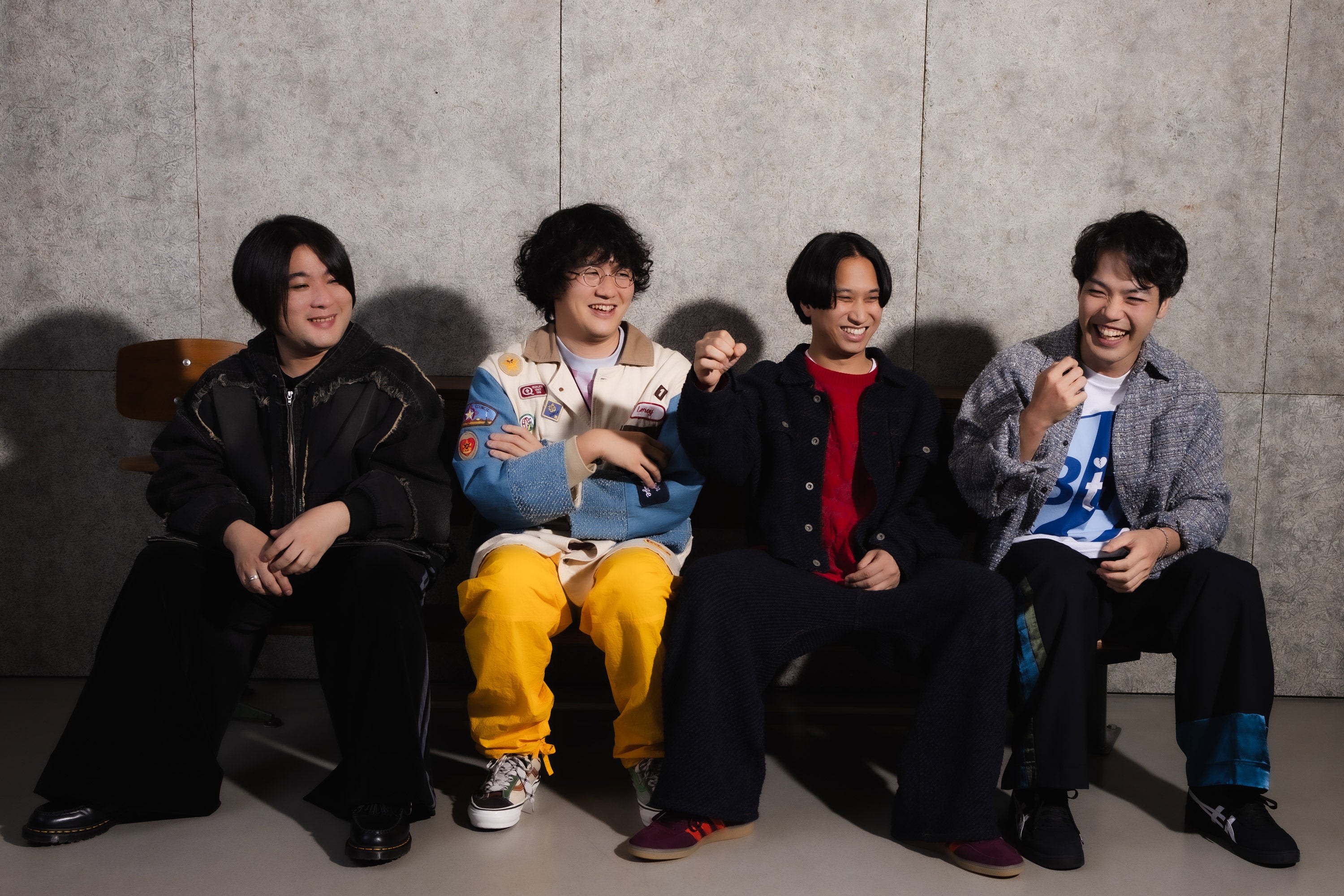 マカロニえんぴつ「モデルプレスカウントダウンマガジン vol.12」（東京ニュース通信社刊）写真：野間憲治