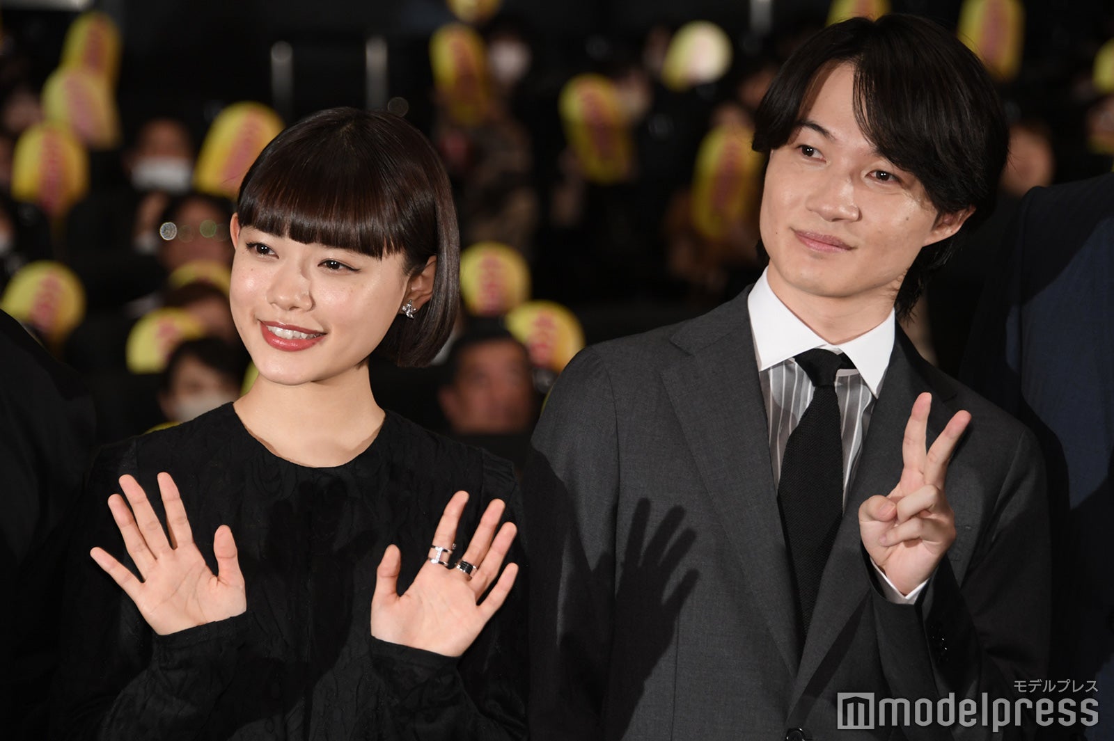 杉咲花、神木隆之介（C）モデルプレス