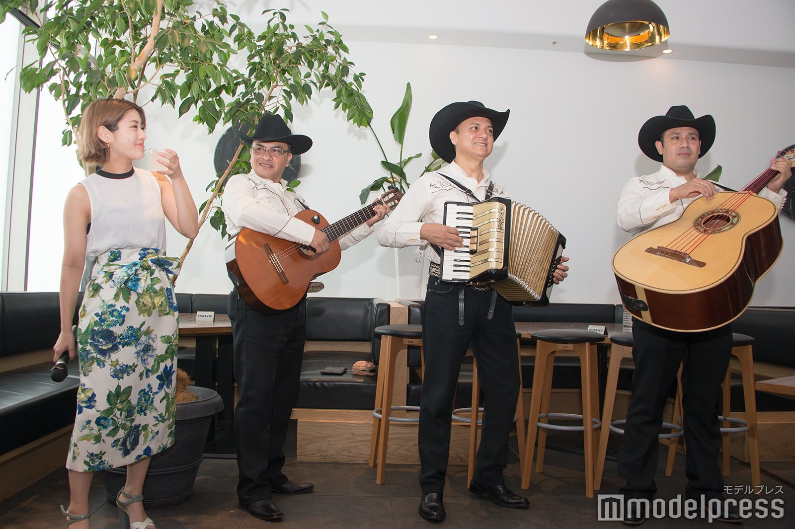 メキシコ音楽のマリアッチも（C）モデルプレス