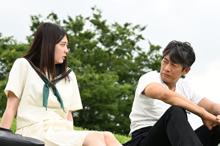 堀口真帆、反町隆史「GTO」第9話(C)カンテレ