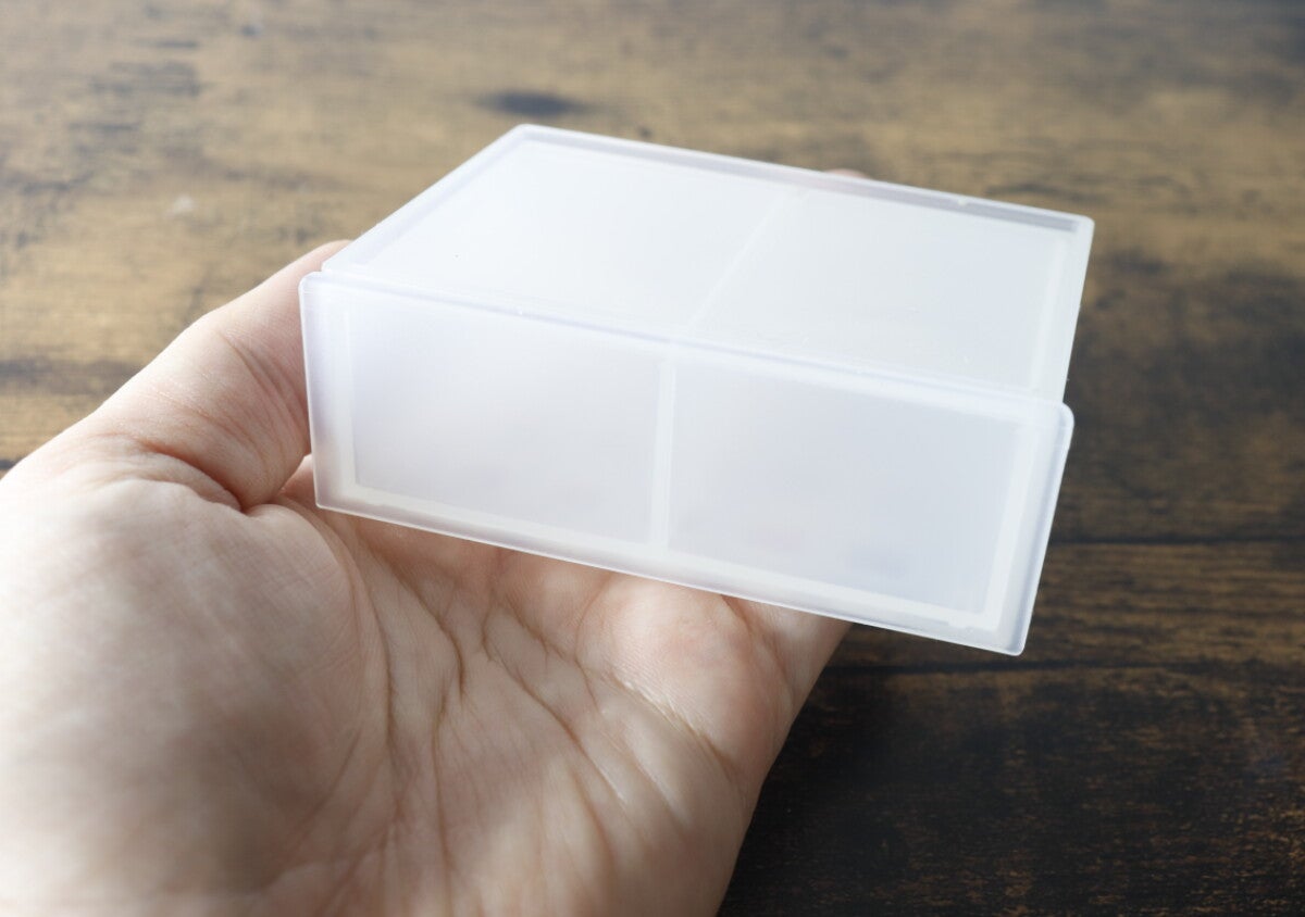 さすが専用は気が利いてる！バラバラで管理がしにくい…文具用の100均収納グッズ