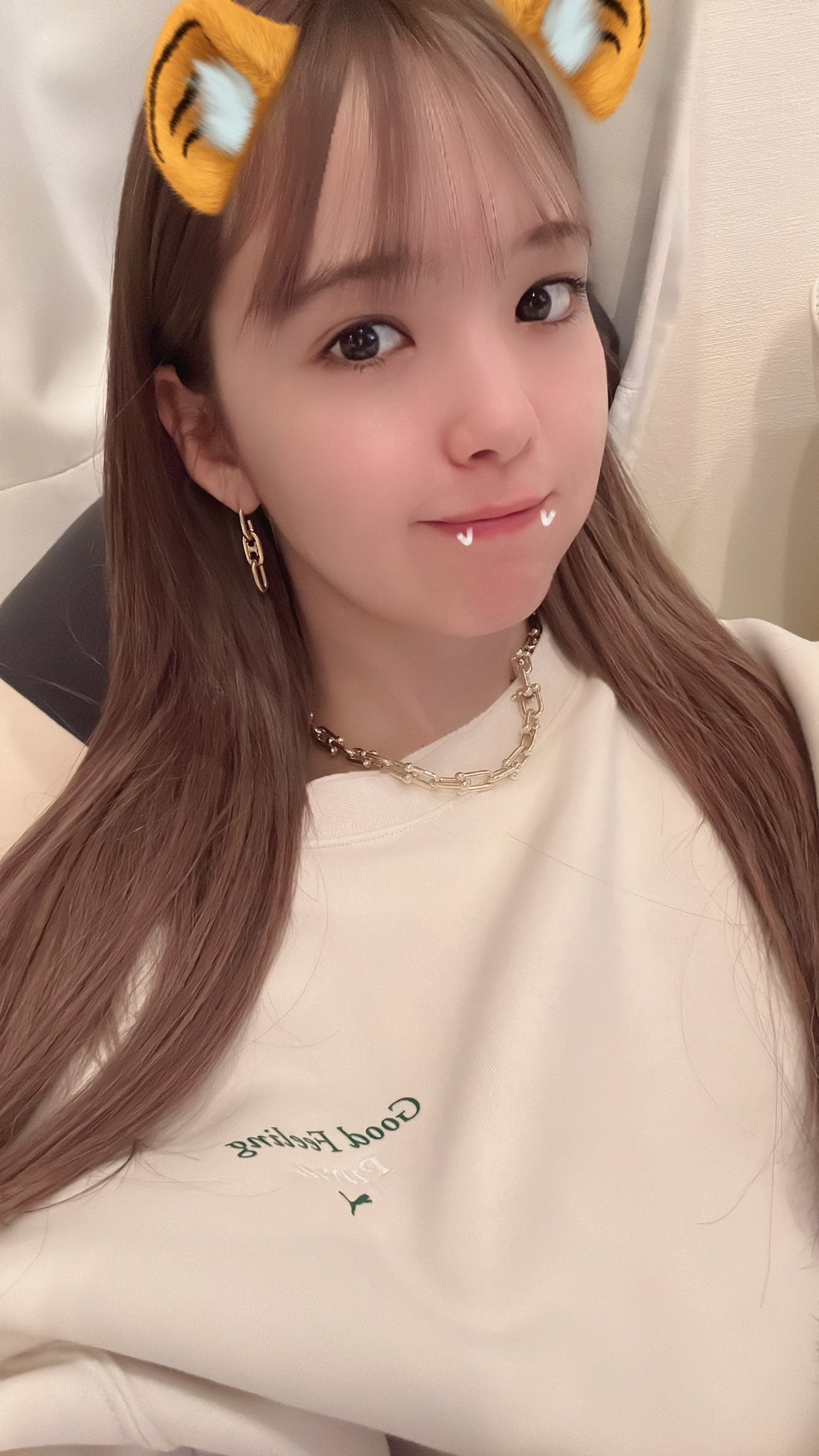 藤田ニコル、“ピカチュウカラー”から茶髪胸下ロングにイメチェン「お姉さんっぽい」「真似したい」の声