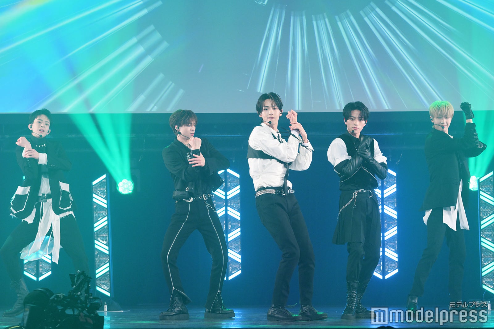 TORINNER（C）モデルプレス