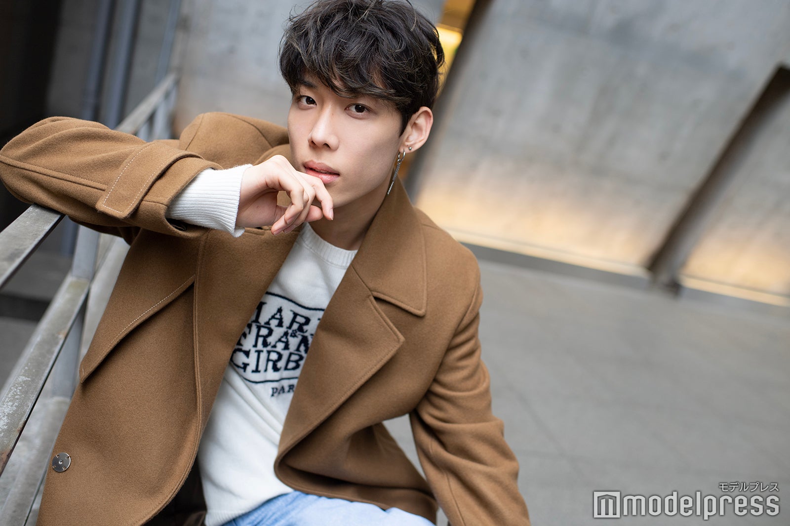 ロビン（C）モデルプレス