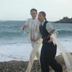 土屋アンナ、冨永愛(C)テレビ朝日