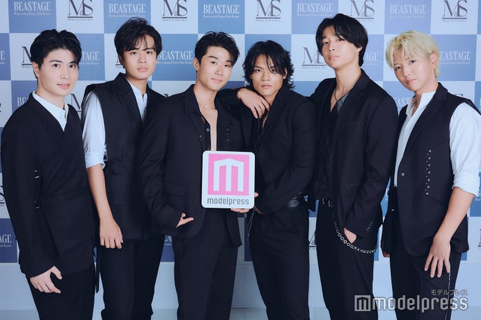 └BHNX┘/高野慧、羽田野孝介、杉浦豪、和田光平、リューク、高橋憲太(C)モデルプレス