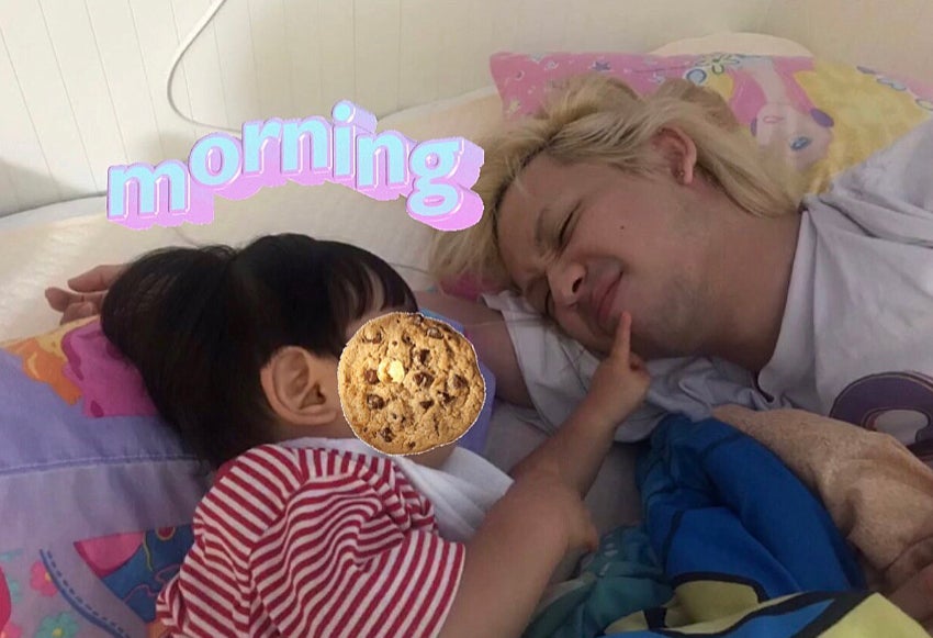 りゅうちぇる「リンクとママが起こしてくれた」“幸せな朝”写真公開