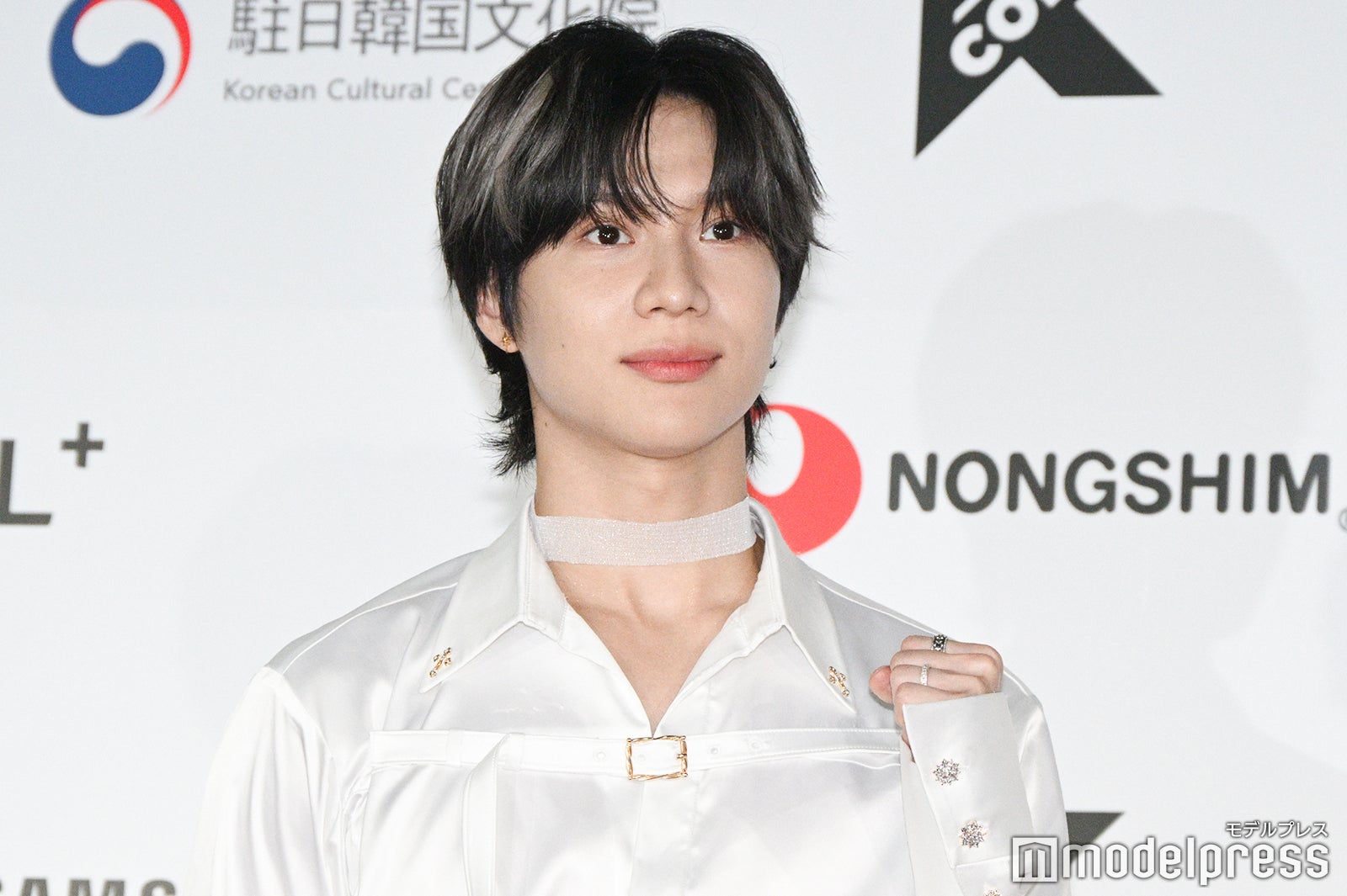 SHINee テミン ソロ ソウルコン ユニフォーム 白ショート SHINee テミン ソロ ソウルコン ユニフォーム 白ショート アイドル