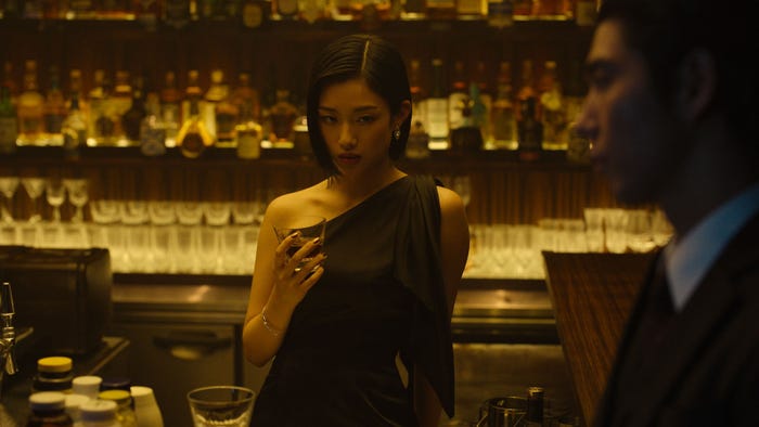 河合優実「龍が如く~」場面写真(澤村由美)(C)2024 Amazon Content Services LLC or its Affiliates.